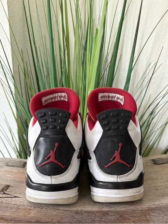 Air Jordan 4 Retro Fire Red Sneakers - Picture 5 of 10